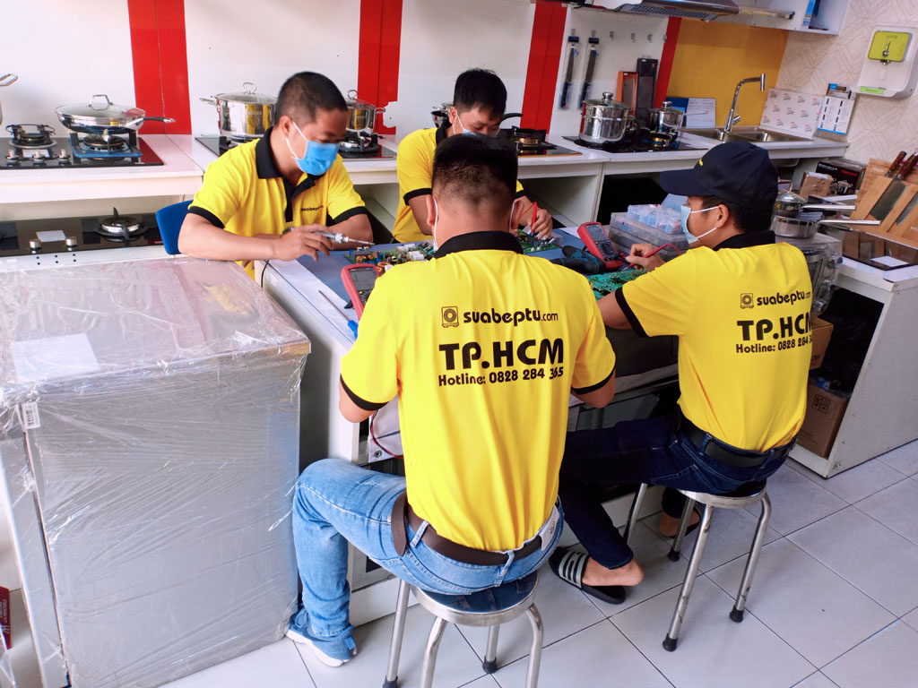 Dịch vụ sửa bếp từ Fandi tại TP. HCM