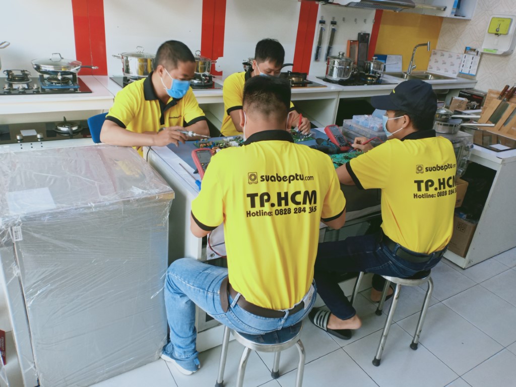 Dịch vụ sửa bếp từ Malloca lỗi E6 tại TPHCM
