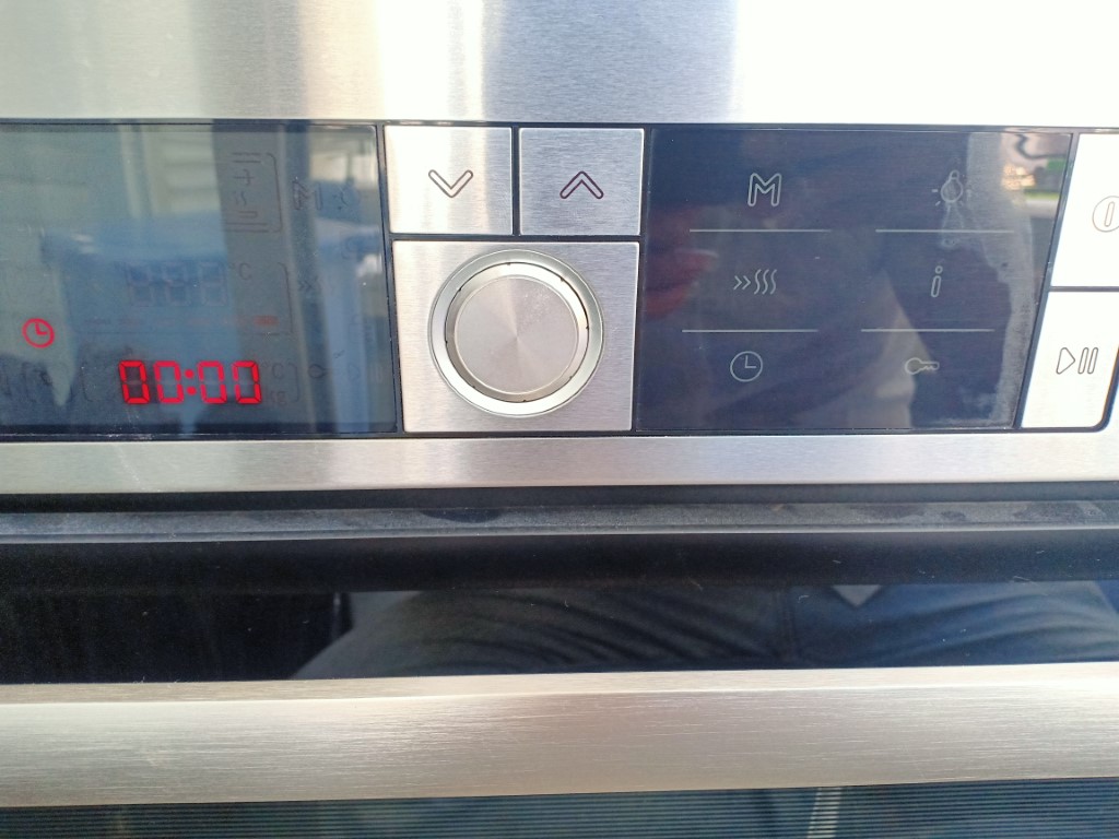 Dịch vụ sửa bếp từ Baumatic lỗi E9 tại Đồng Nai