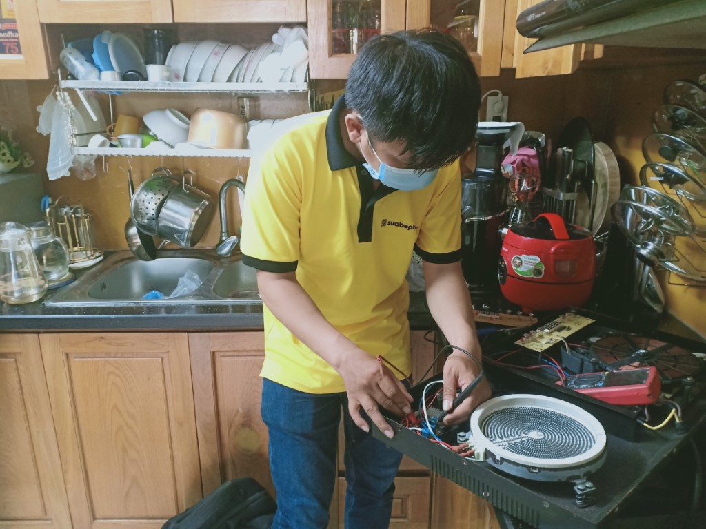  Cách sửa bếp hồng ngoại Amica bị lỗi chập điện tại nhà