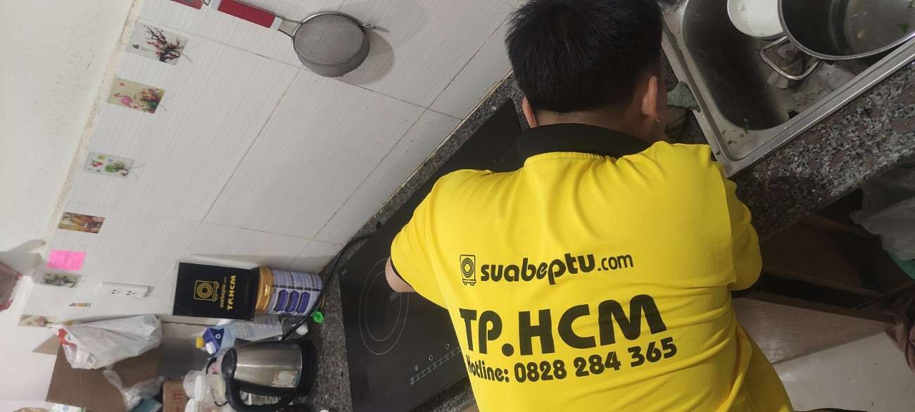 Dịch vụ thay mặt kính bếp từ tại đường Trần Kế Xương