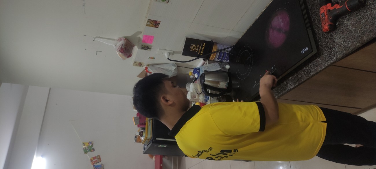 Dịch vụ thay mặt kính bếp từ tại đường Trần Trọng Kim