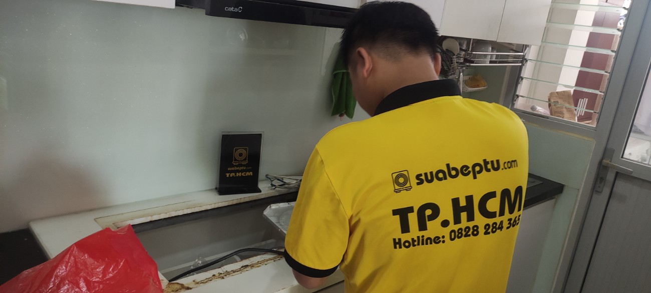 Dịch vụ thay mặt kính bếp điện từ tại đường Quốc lộ 13